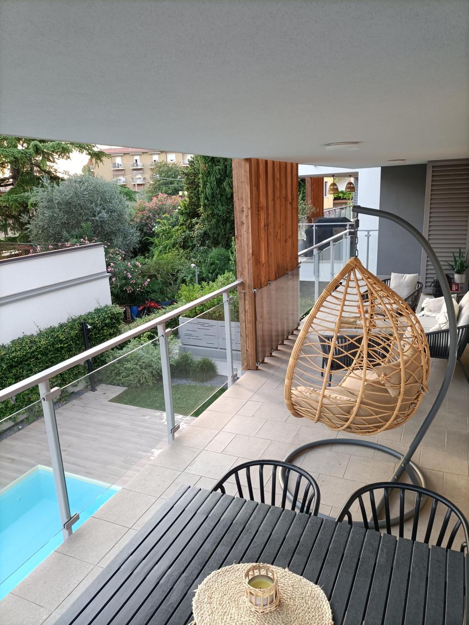 Lake Dream Apartment With Pool In Bardolino Exterior foto